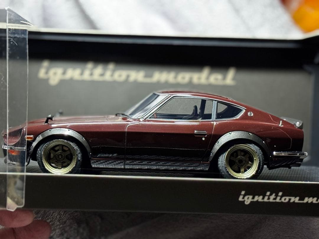こ*あ様 Nissan Fairlady Z [S30] 1/18 マルーン