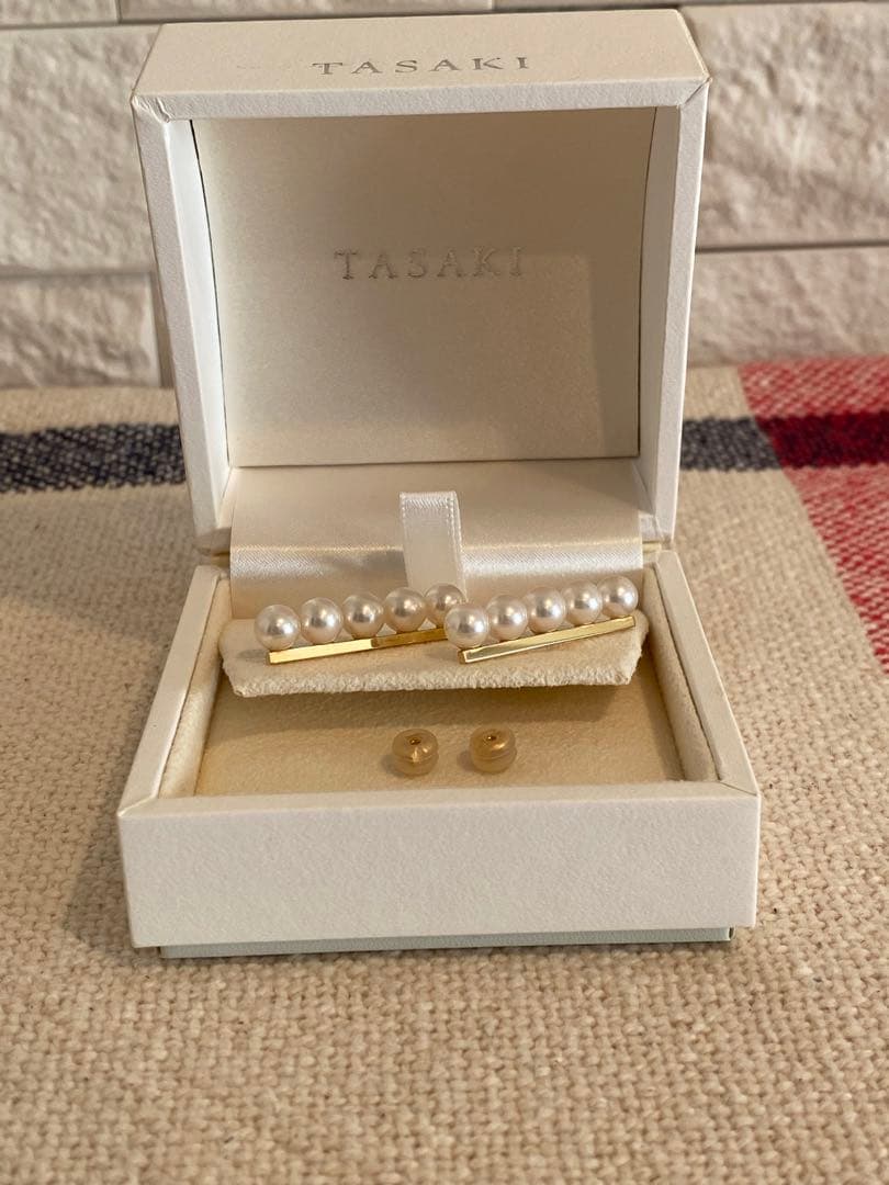 TASAKI バランスピアス　イエローゴールド