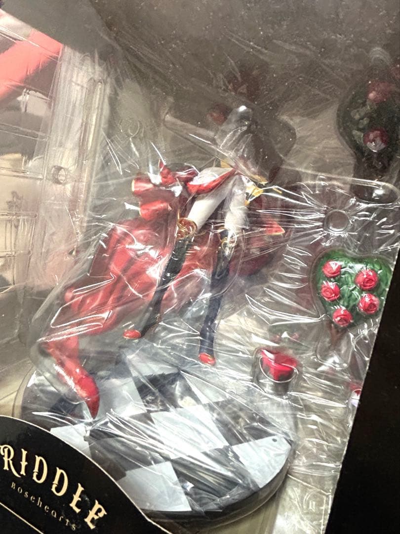 リドル・ローズハート　1/8スケールフィギュア　ツイステ　未開封　新品