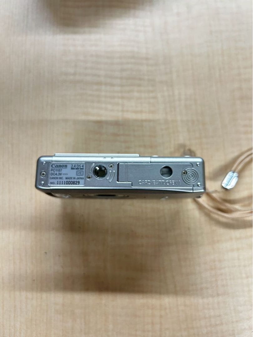 Canon IXY コンパクトデジタルカメラ ケース付き