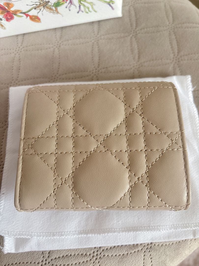 よーこ♡Dior Jolie Hibiscus 三つ折り財布