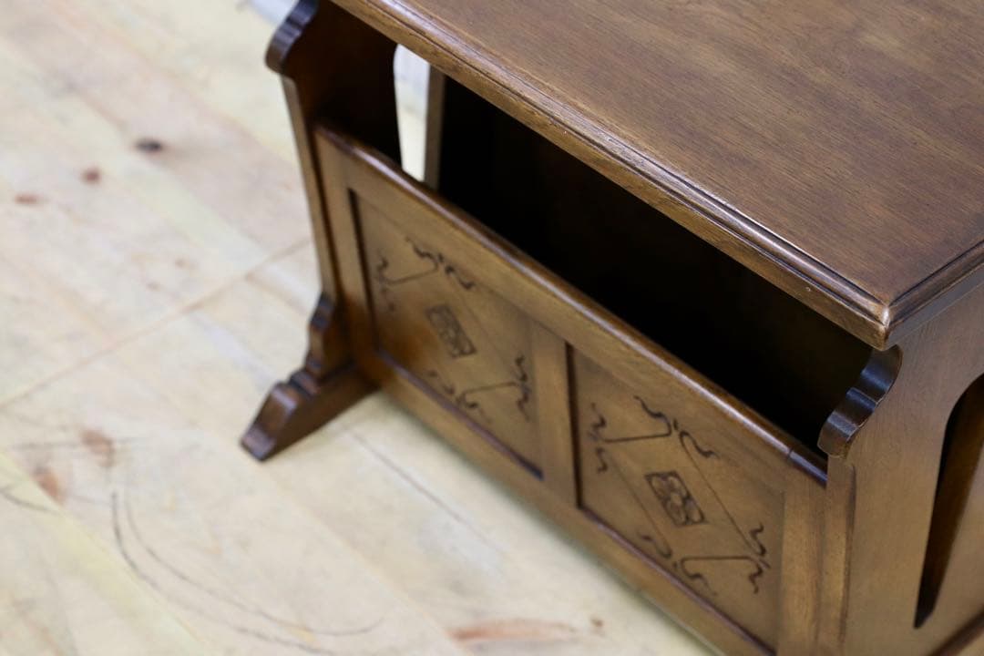 GMHO93○英国カントリー オーク無垢材 クラシック マガジンラック ブックラ