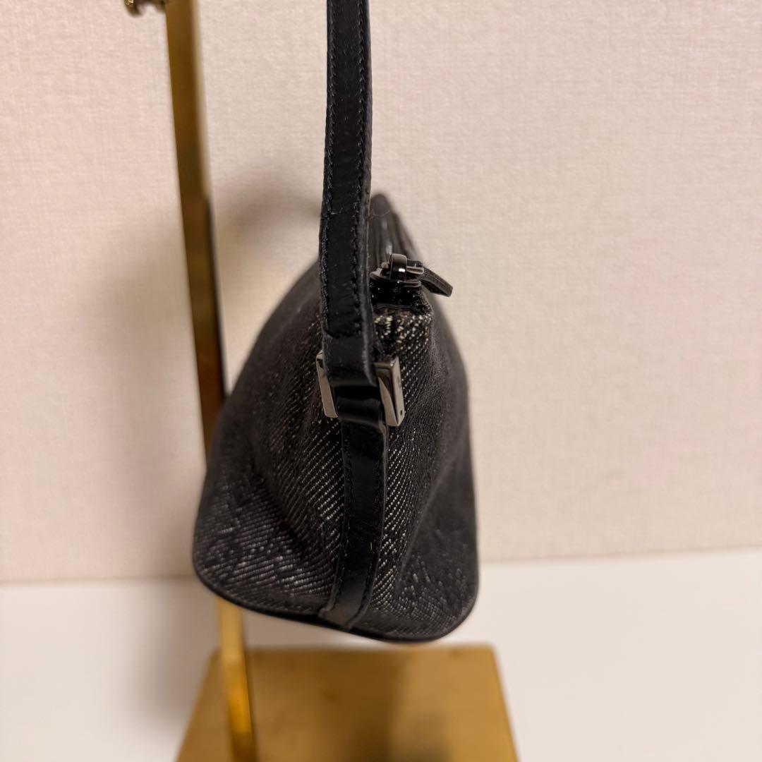 GUCCI グッチ アクセサリーポーチ