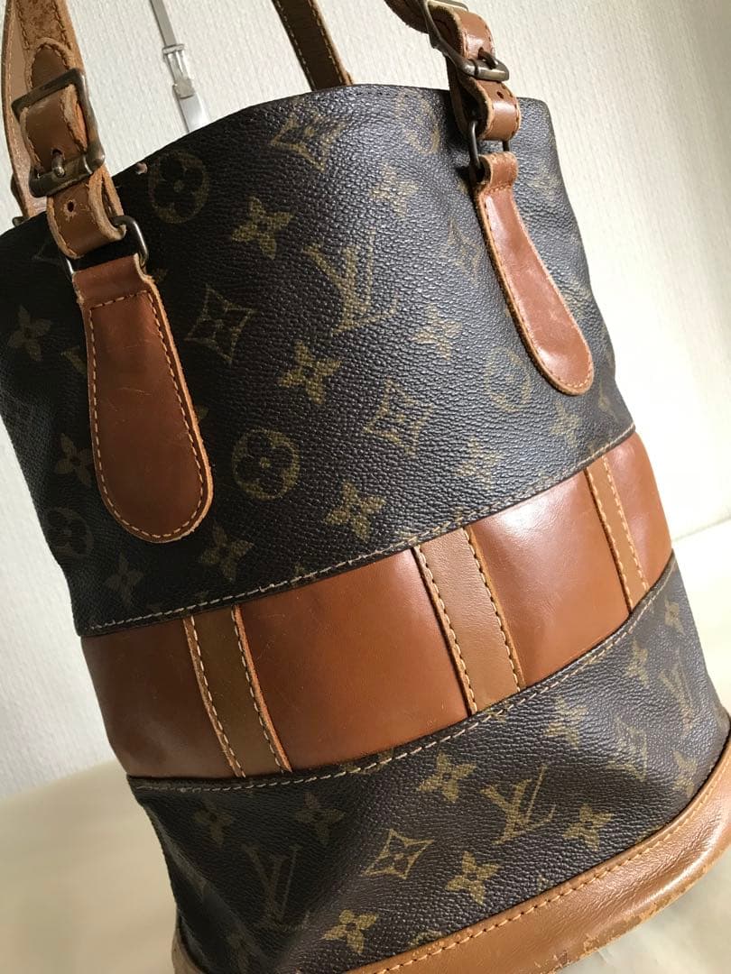 ルイヴィトン トートバッグ バケットPM