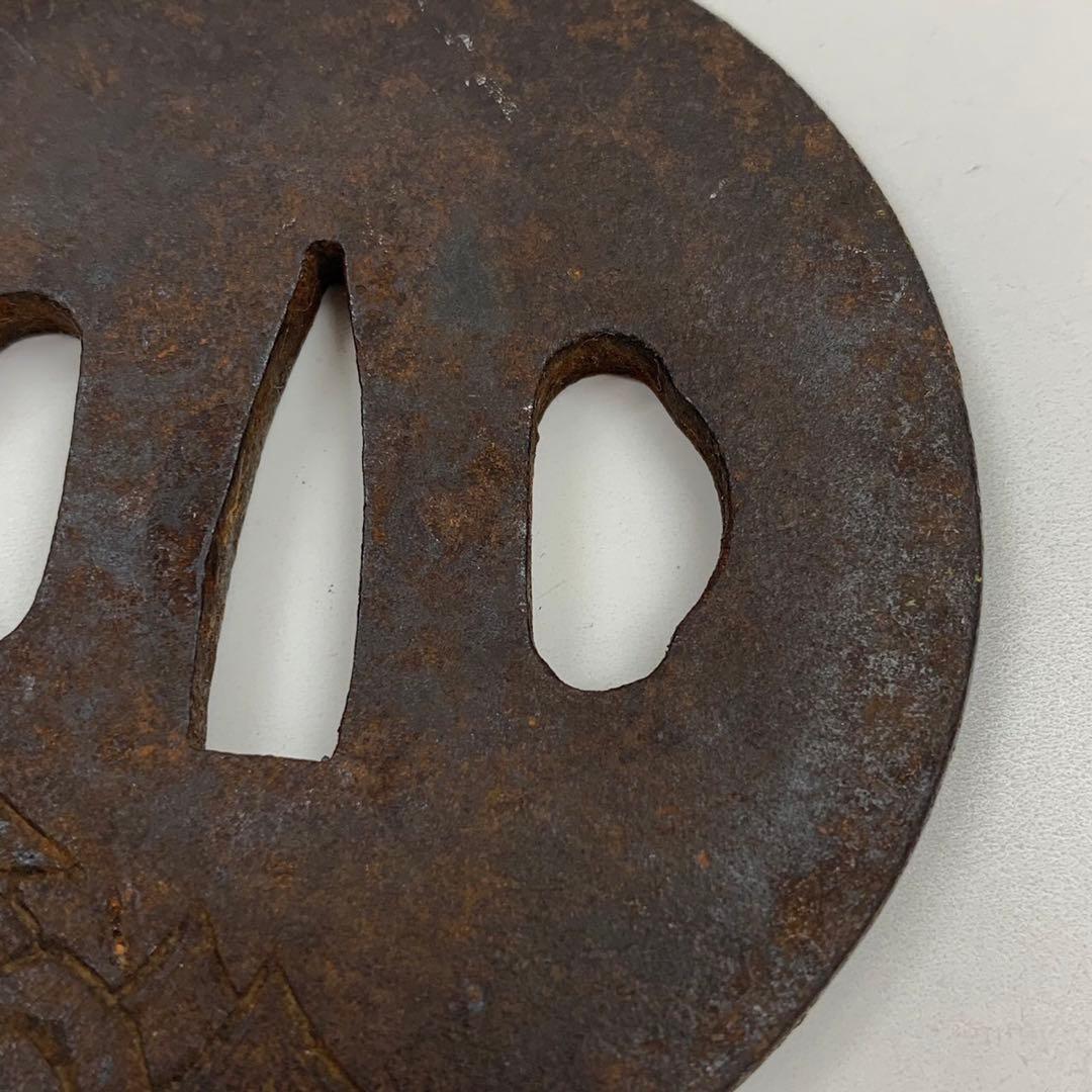 刀鍔 金象嵌 金彩 刀装具 鉄鍔 山水家人図 時代物