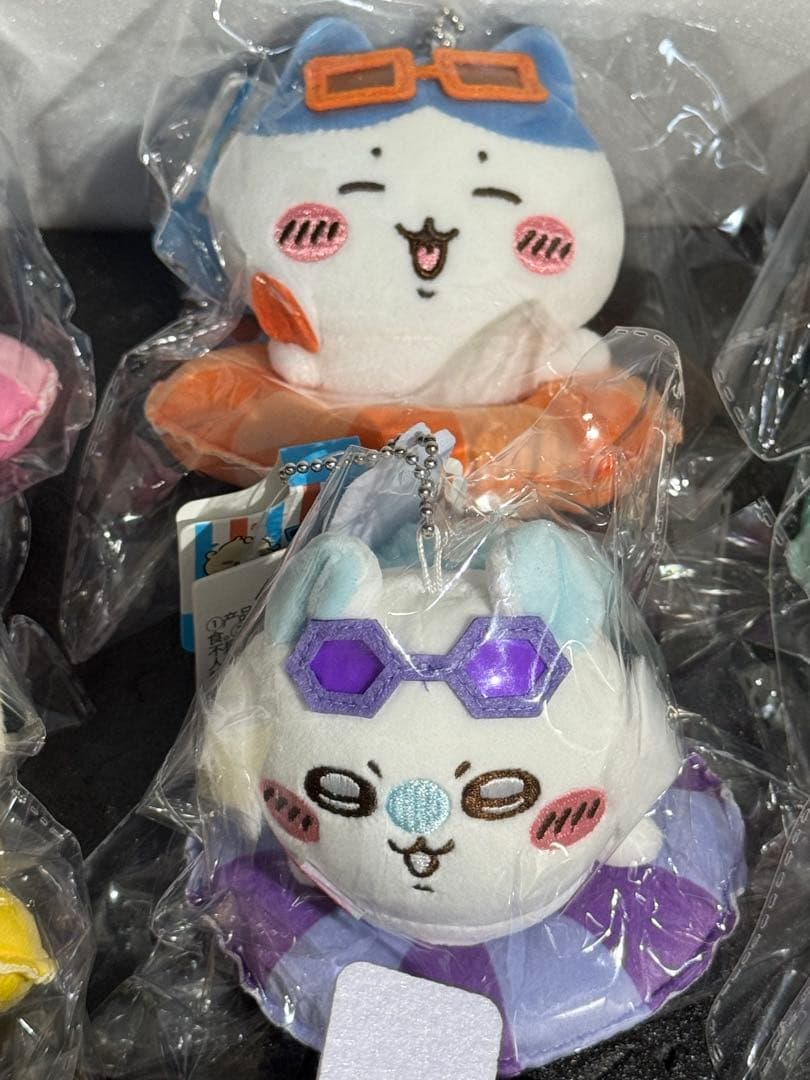 【海外限定】ちいかわminiso 猛暑の夏 マスコット 浮き輪 全7点セット