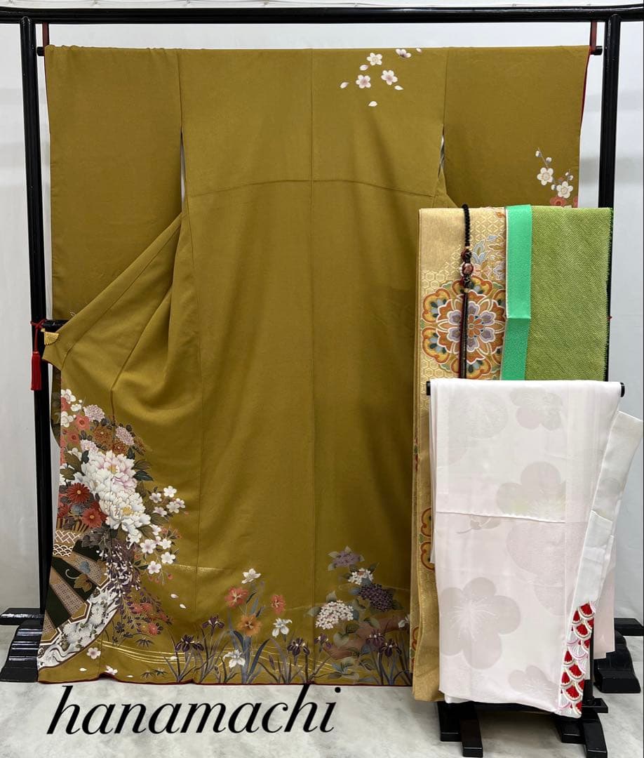 振り袖　フルセット　別誂長襦袢付金彩加工　刺繍入り　成人式　個性的　山吹色680