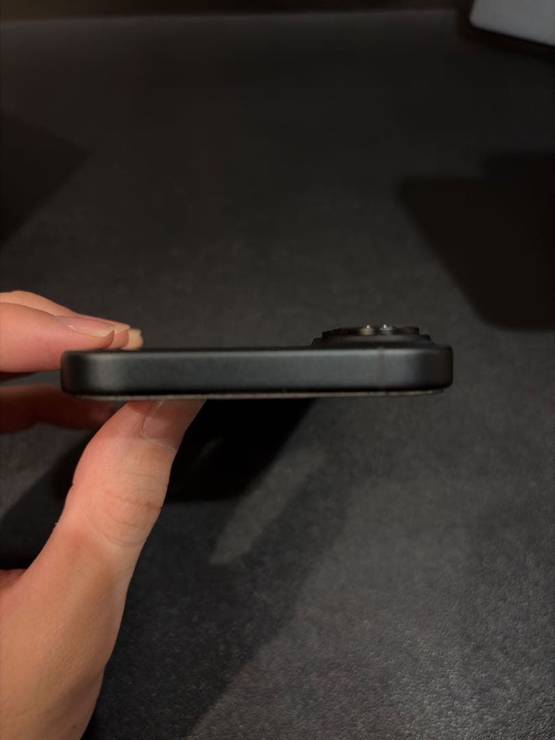 Apple iPhone 16 ブラック 128GB バッテリー100%