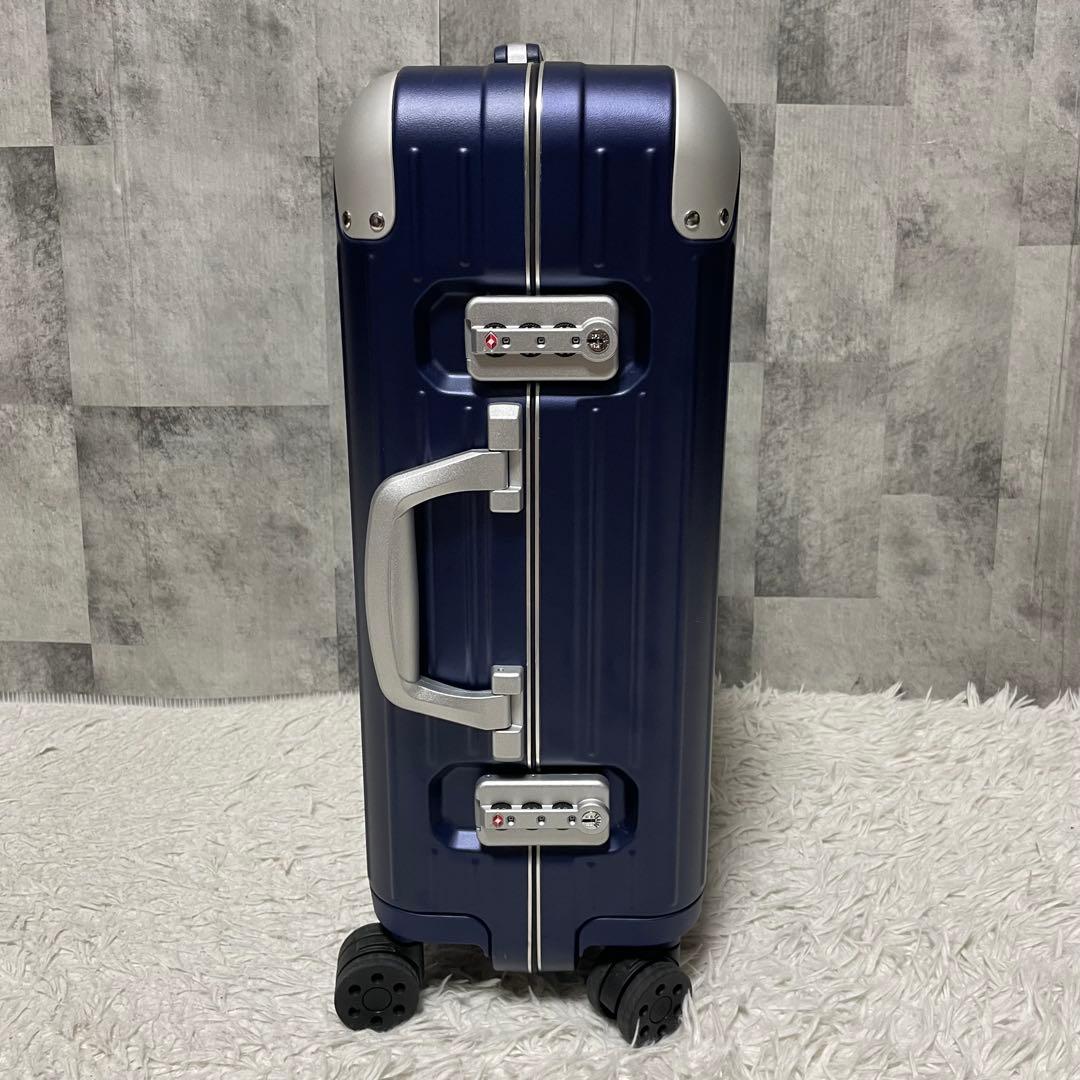 未使用級/高年式★RIMOWA Hybrid Cabin スーツケース 32L