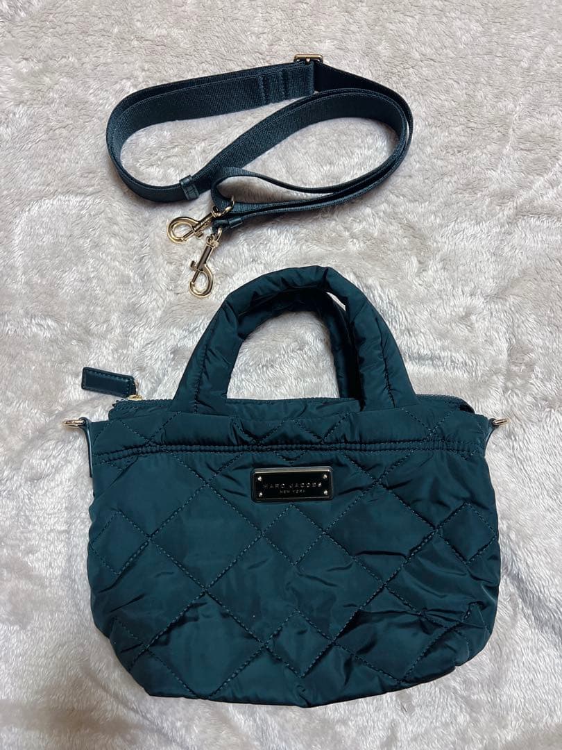 MARC JACOBS NEW YORK ショルダーバッグ【ブラック】