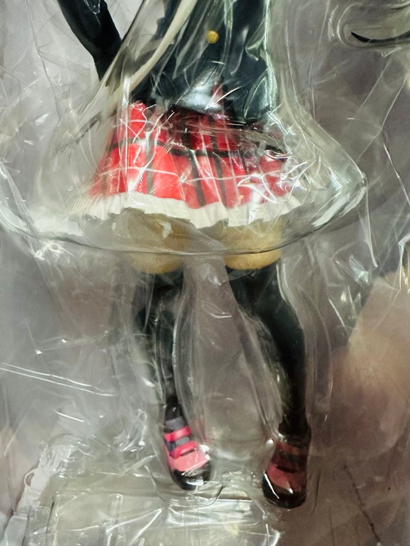 【新品未開封】中二病でも恋がしたい! 戀 小鳥遊六花フィギュア(AMAKUNI)