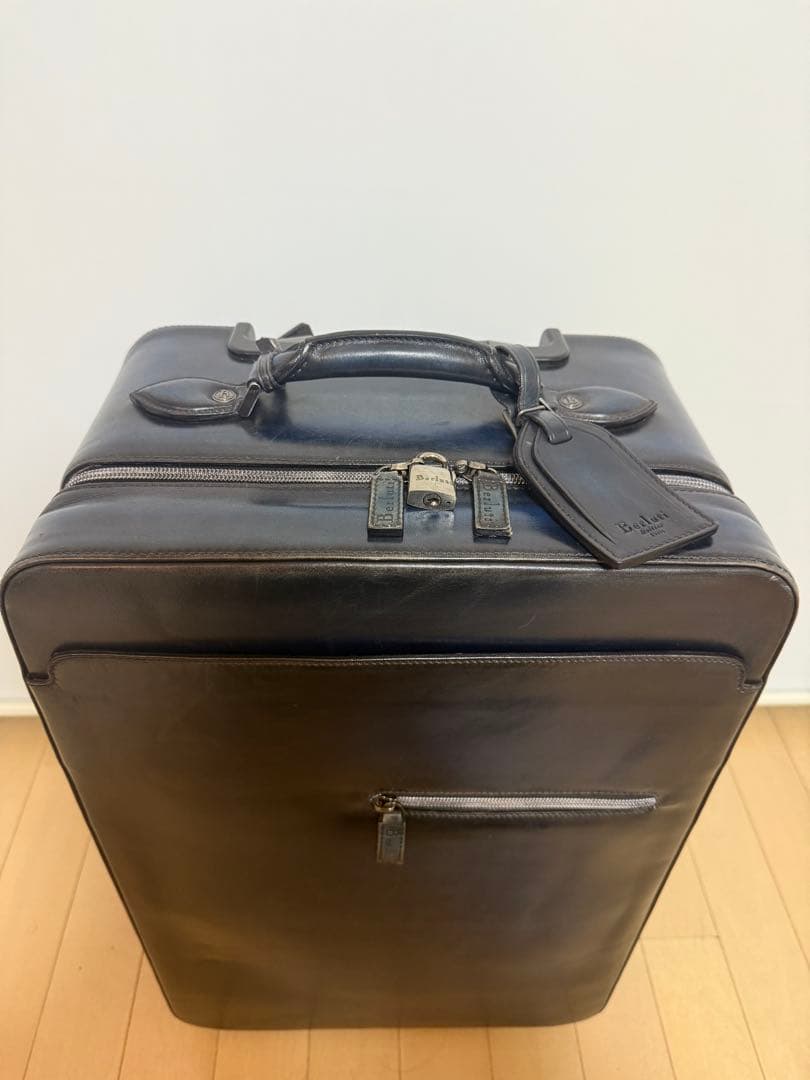 【美品】べルルッティ スーツケース FORMULA 1000トロリー