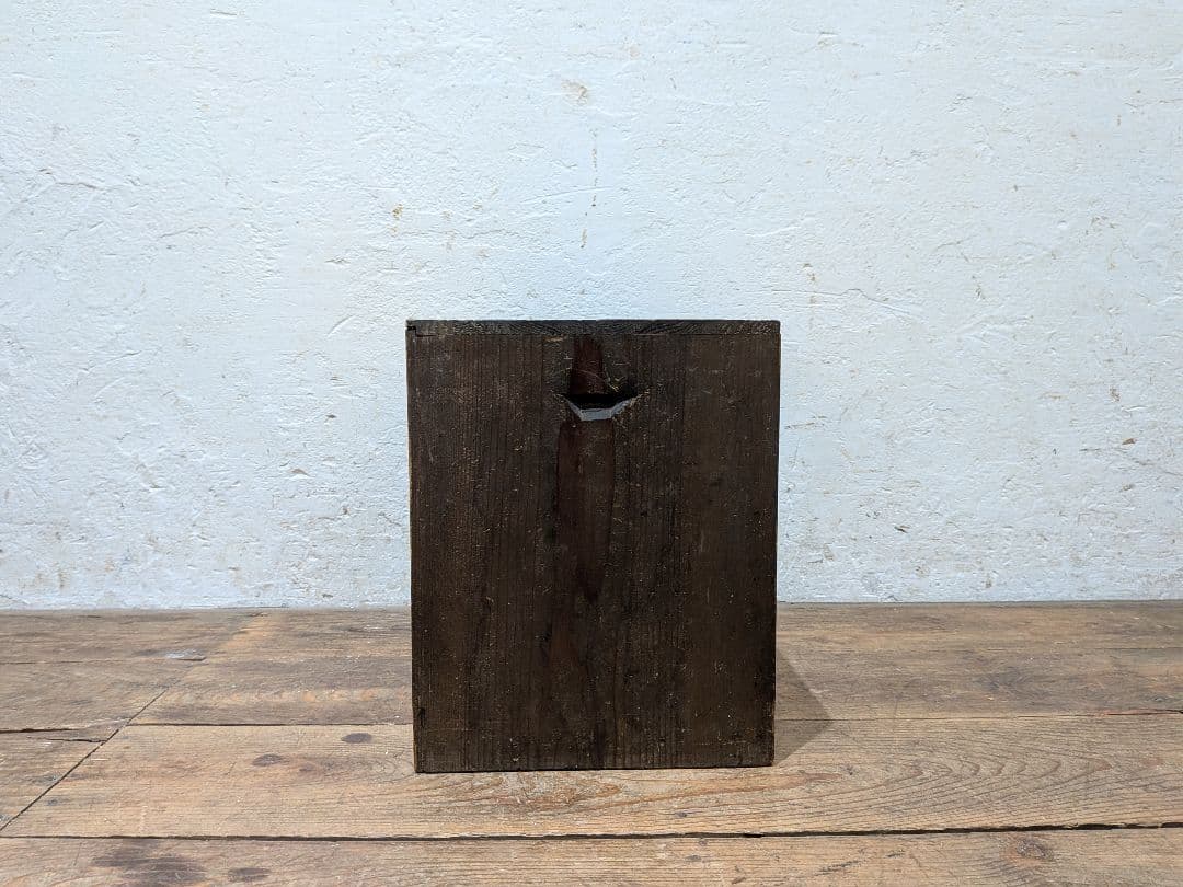 1116　アンティーク　杉の小引き出し　小箪笥　収納棚　ケース　古家具　レトロ