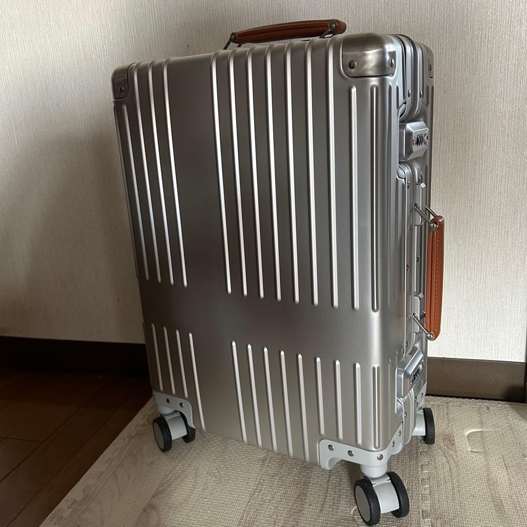 【新品未使用】INNOVATOR INV1811STP 36L