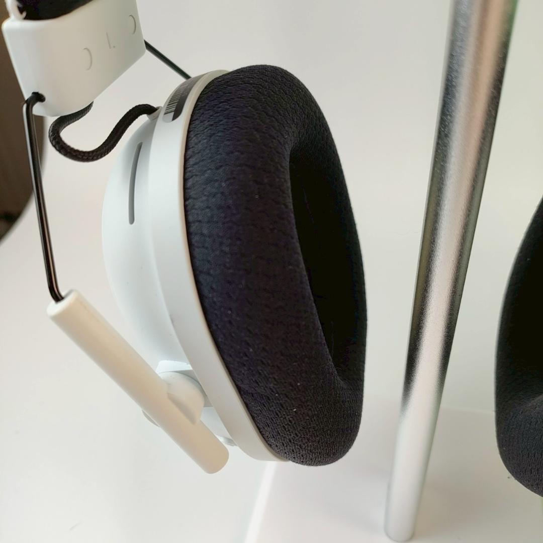 Razer BLACKSHARK V2 PRO ホワイトエディション