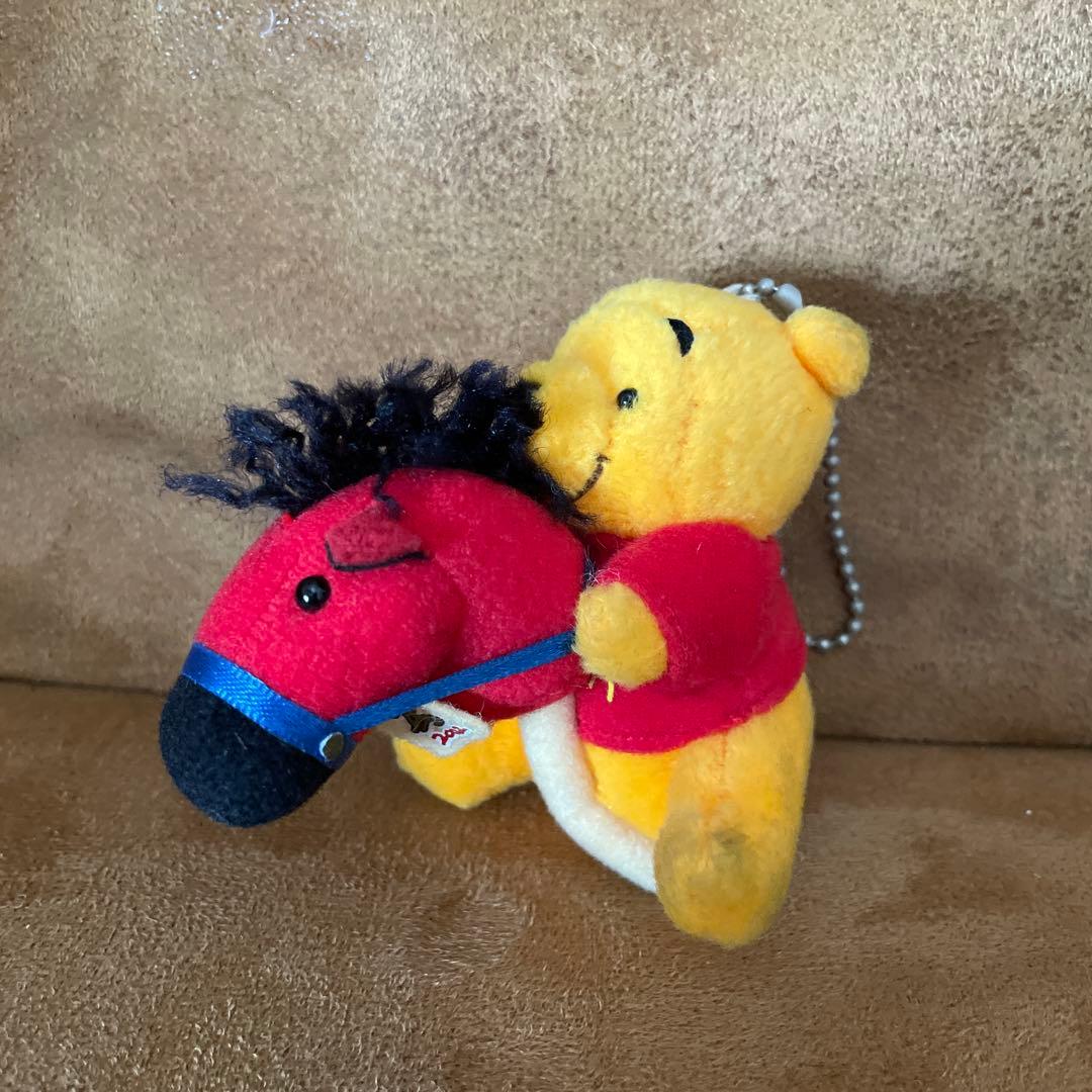 ディズニーストア　干支シリーズ　午年　プーさん　ぬいぐるみマスコット