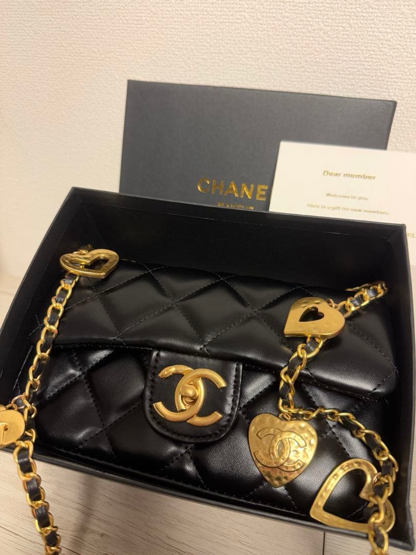 CHANEL キルティングショルダーバッグ ハートチェーン ノベルティ