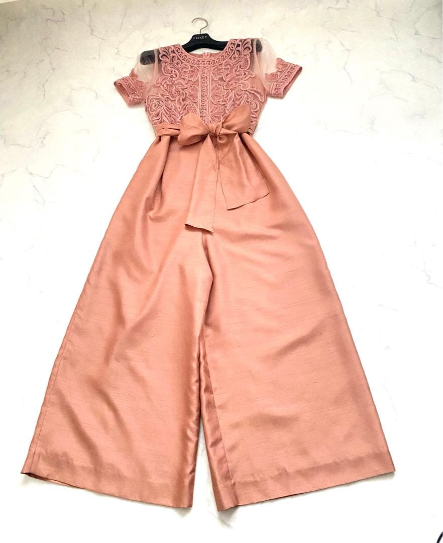 グレースコンチネンタル　コード刺繍ワイドサロペット　サイズ38 くすみピンク美品