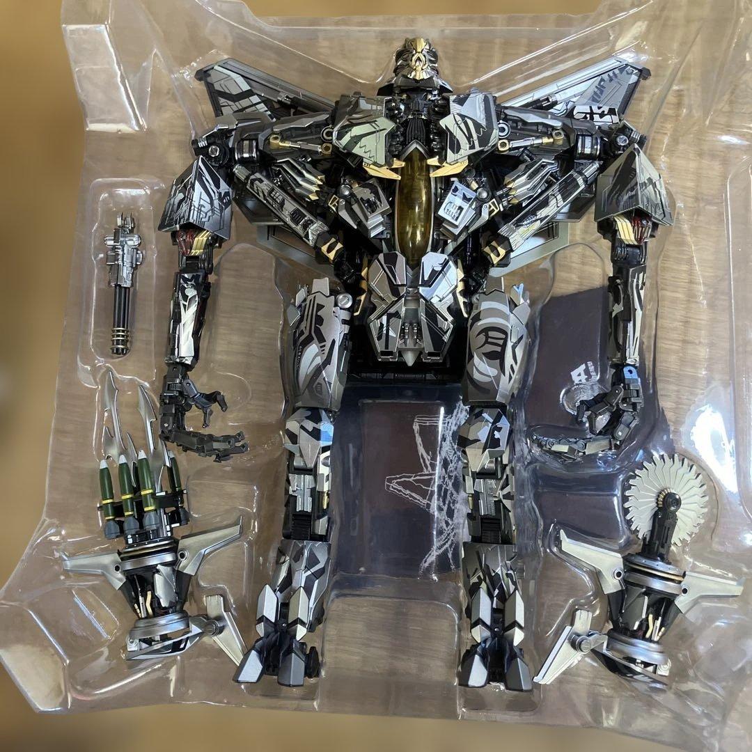 トランスフォーマー　BMB MPM スタースクリーム 似