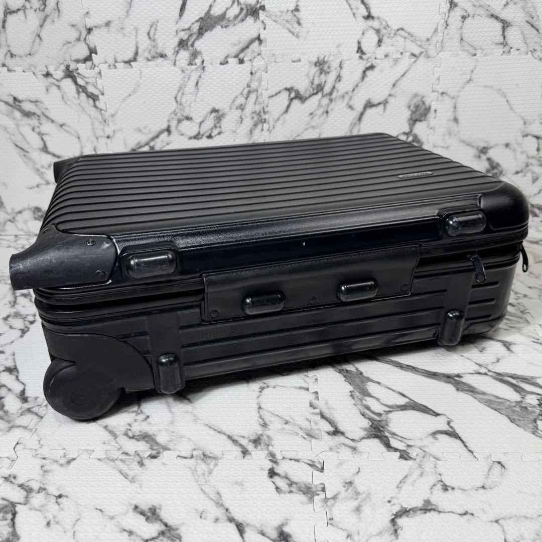 リモワ　サルサ　32L　スーツケース　キャリーケース　　2輪　ブラック