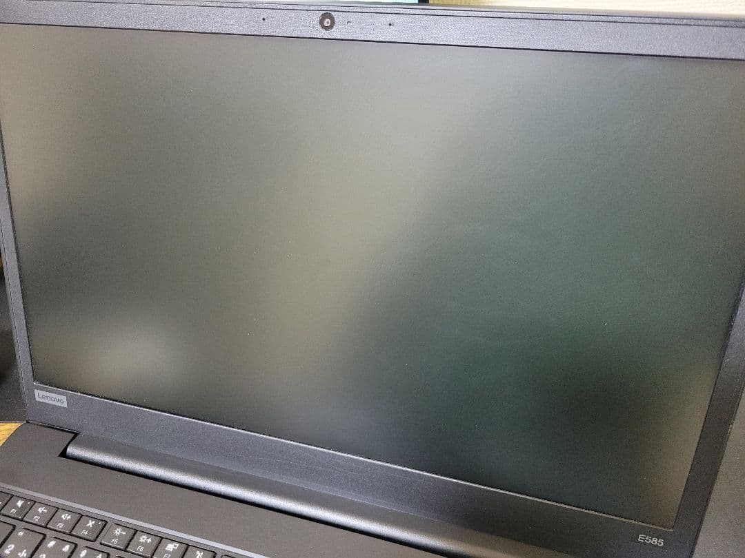 Lenovo ThinkPad E585 15.6インチ