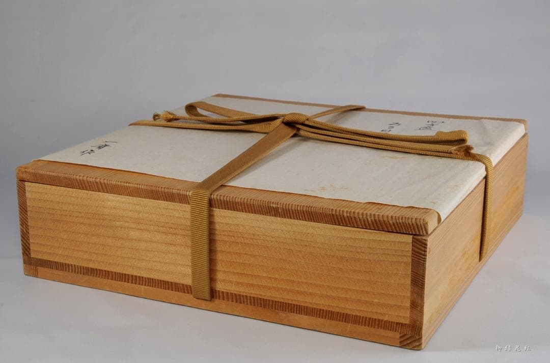 【Tatsu Kazuki】茶平一斎 海松貝蒔絵 四方盆 共箱