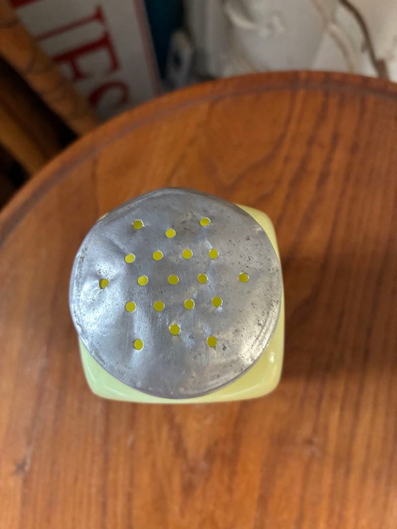 アンティーク　マッキー　カスタード　ミルクガラス　シェイカー　調味料入　アメリカ