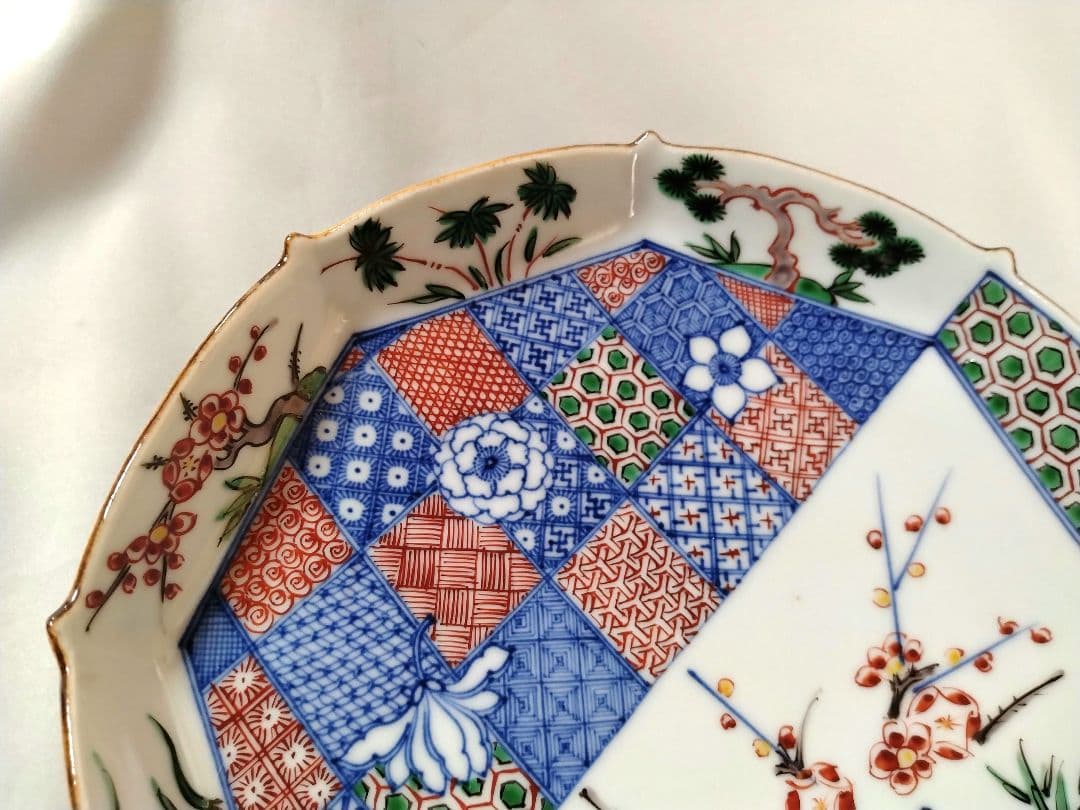色絵祥瑞　八角形皿　九谷焼　須田菁華作