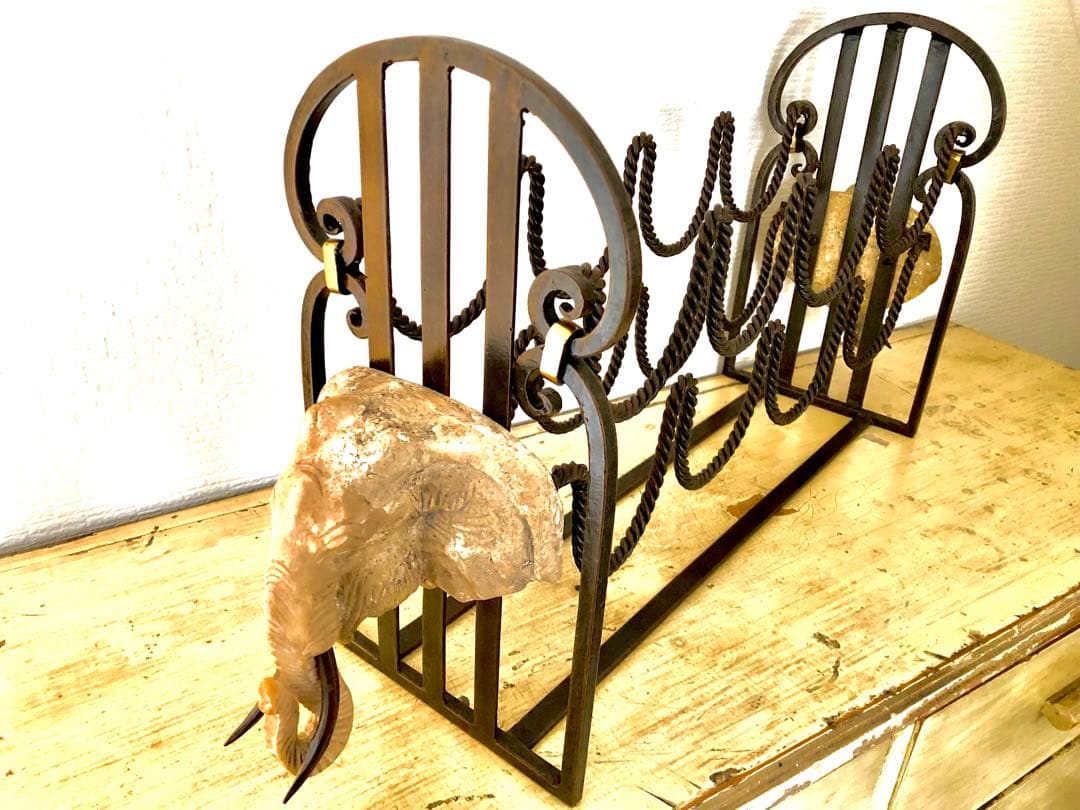 【レア・アンティーク】アイアンラック 石像彫刻 ワインラック 8本収納可 象顔