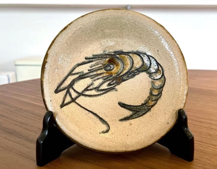 エビ絵柄 陶器皿 直径約15cm