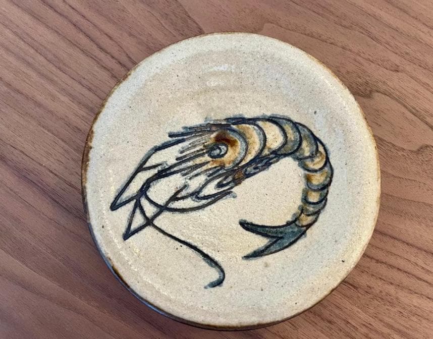 エビ絵柄 陶器皿 直径約15cm