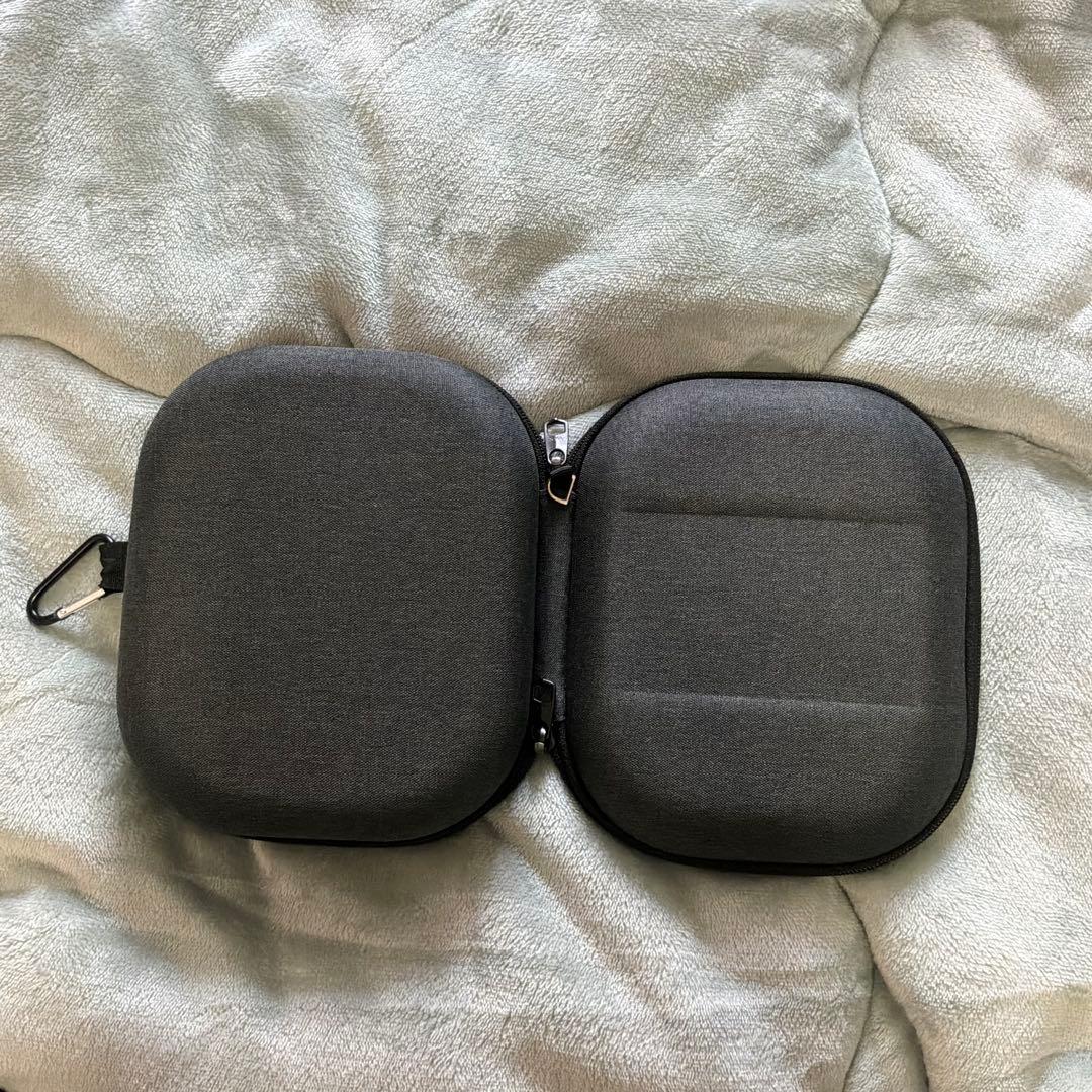 美品 JBL ワイヤレスヘッドホン ブラック LIVE770NC