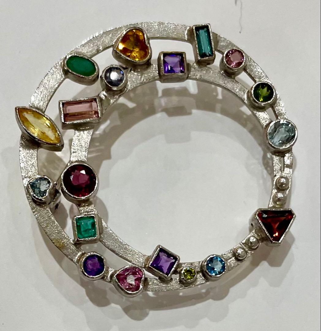 1回のみお値下げ❣️1石ずつネットで買ってベトナムにオーダーのK14WGブローチ