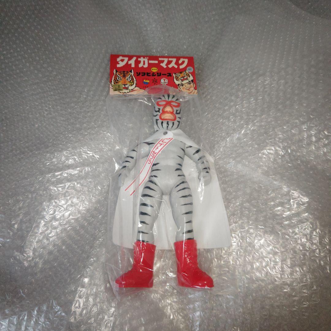 メディコム・トイ　タイガーマスク　グレイトゼブラ　ソフビ　電人　未開封