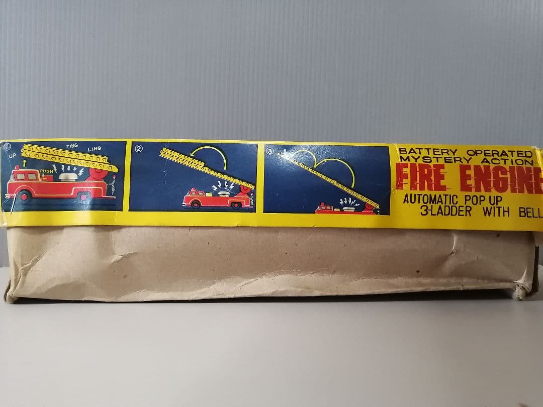 アメリカ型 ハシゴ消防車　電動 / ブリキ　光球商会