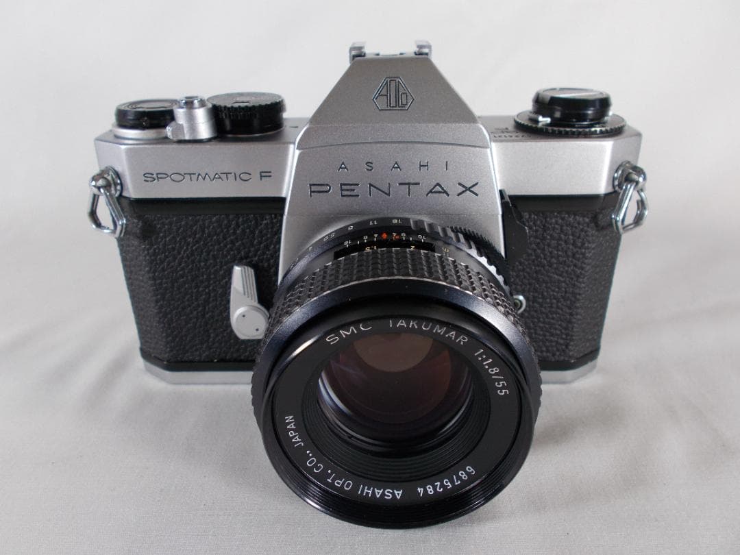 フィルムカメラ 整備済 完動品　Pentax SPF + f/1.8　L220