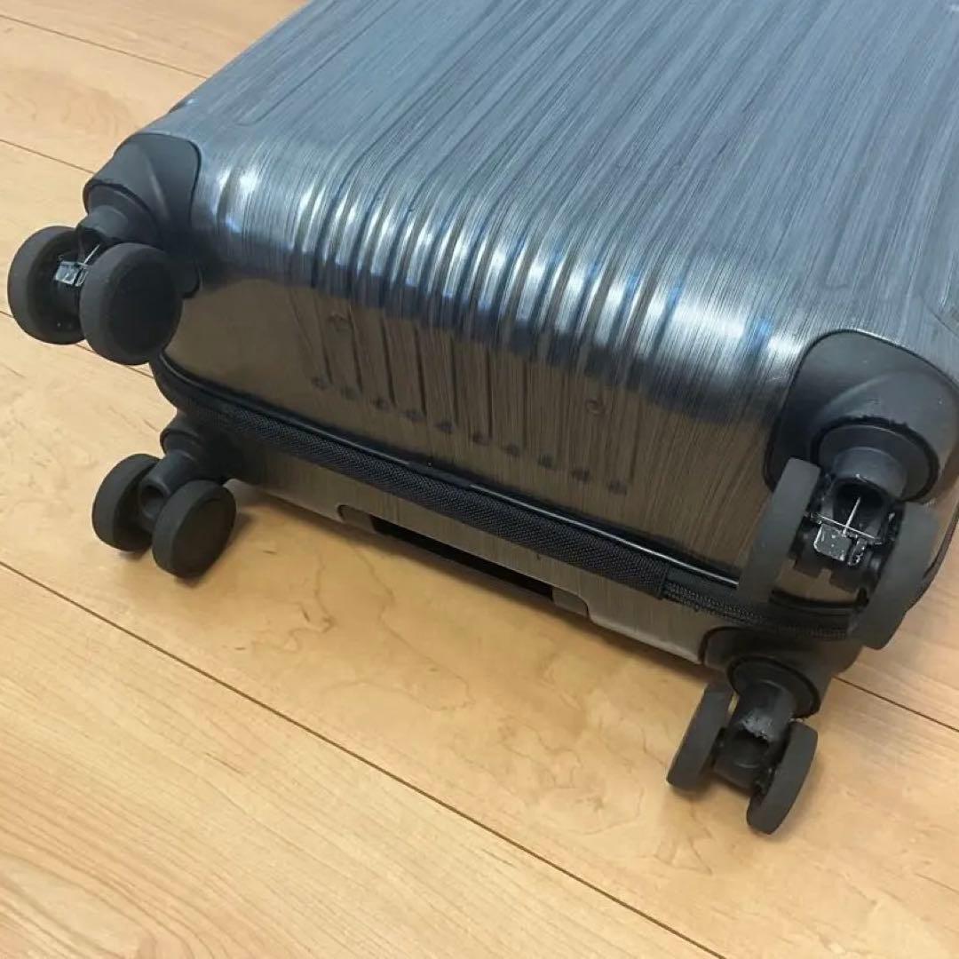 【BERMAS】 INTER CITY フロントオープン スクエア4輪33L