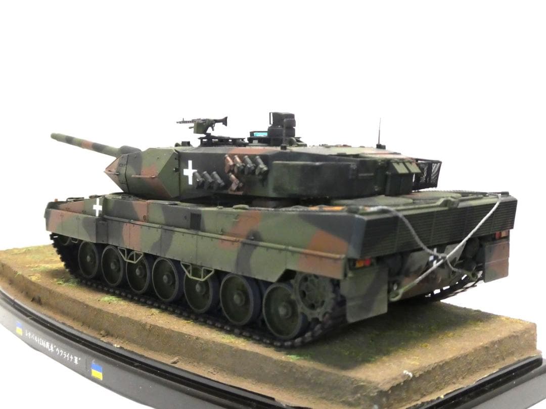 タミヤ 1/35 レオパルト2A6戦車“軍” 完成品
