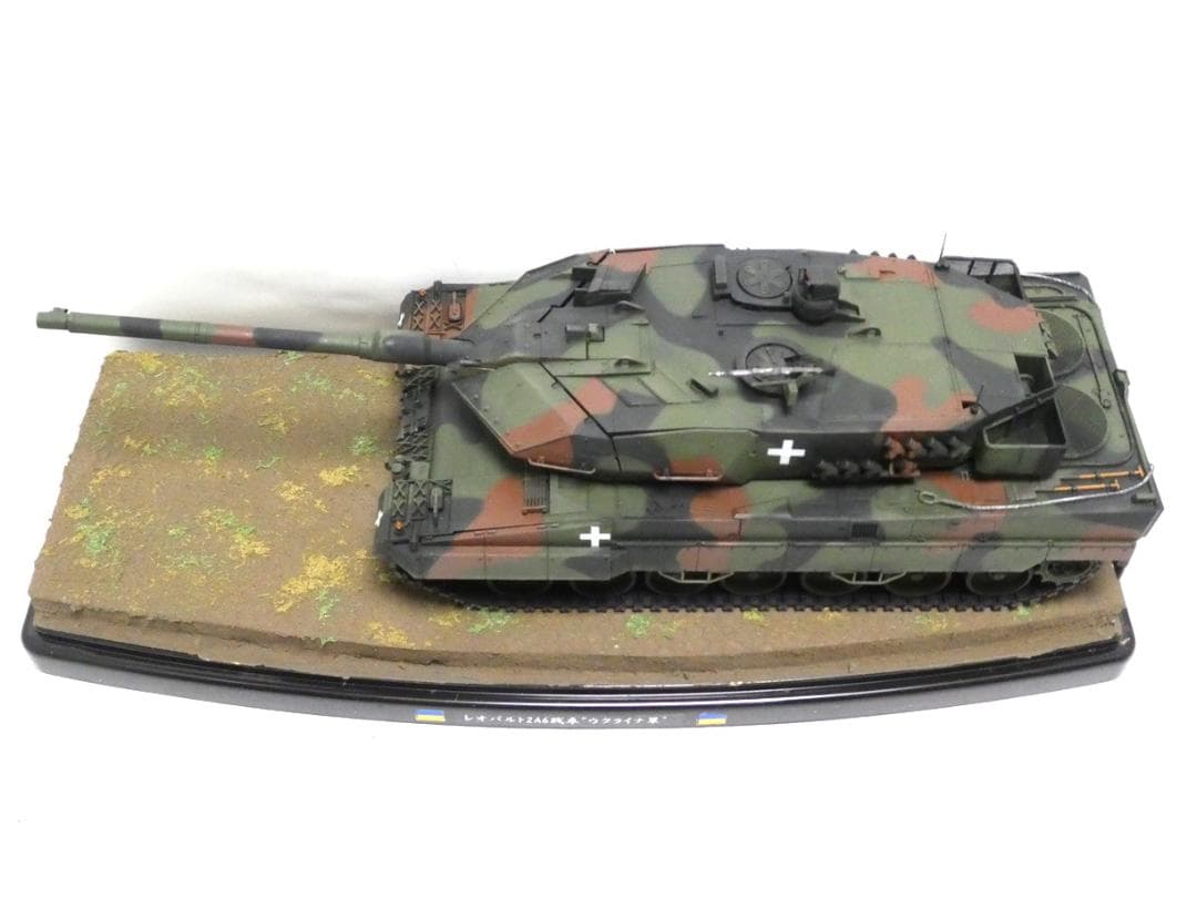 タミヤ 1/35 レオパルト2A6戦車“軍” 完成品