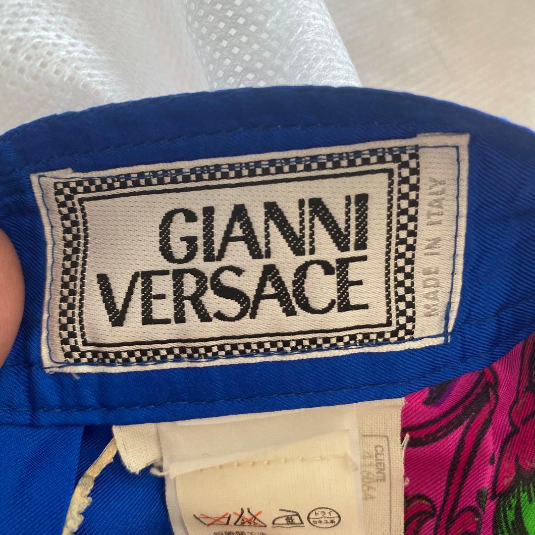 【ヴィンテージ】Versace ジャンニヴェルサーチスカート　シルク