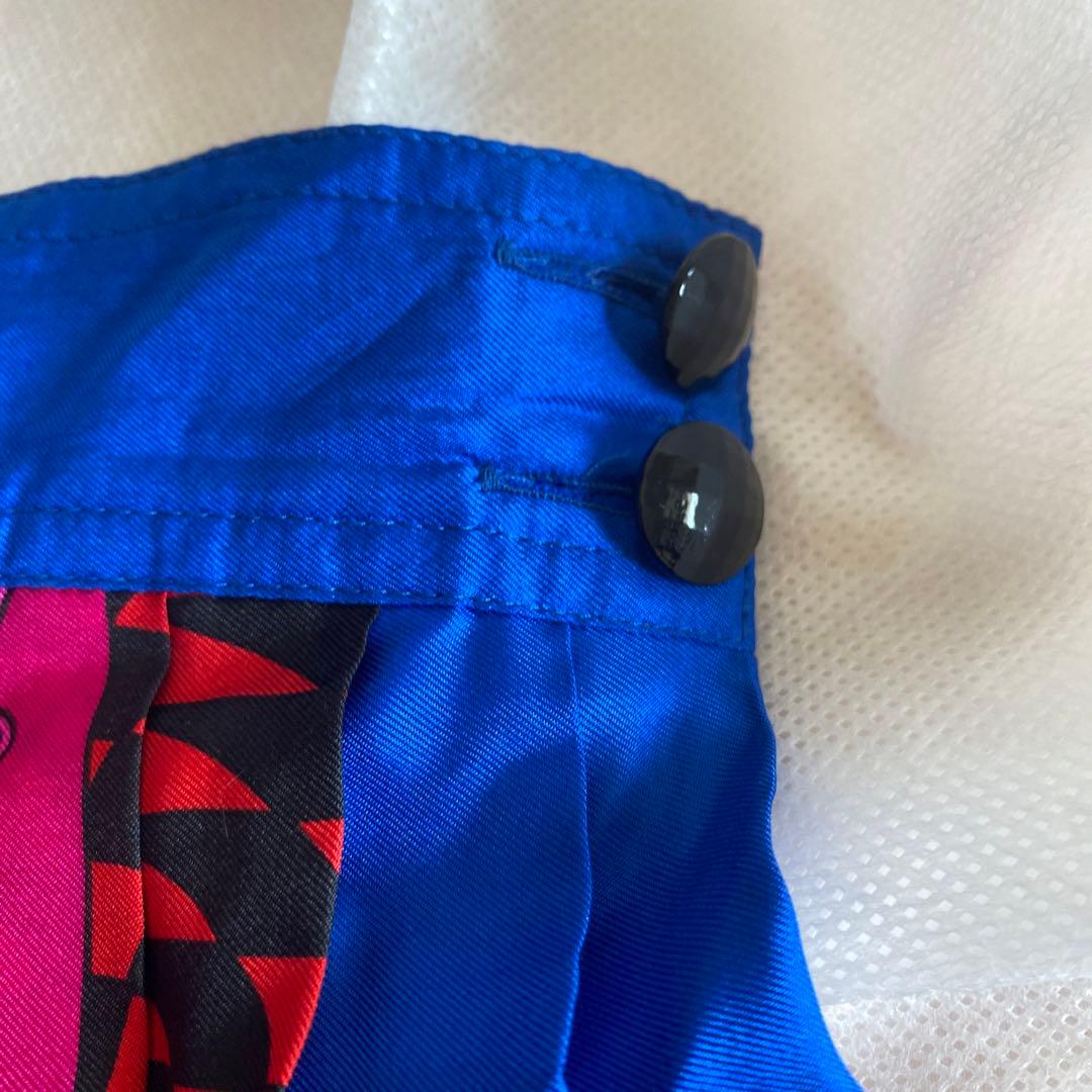 【ヴィンテージ】Versace ジャンニヴェルサーチスカート　シルク