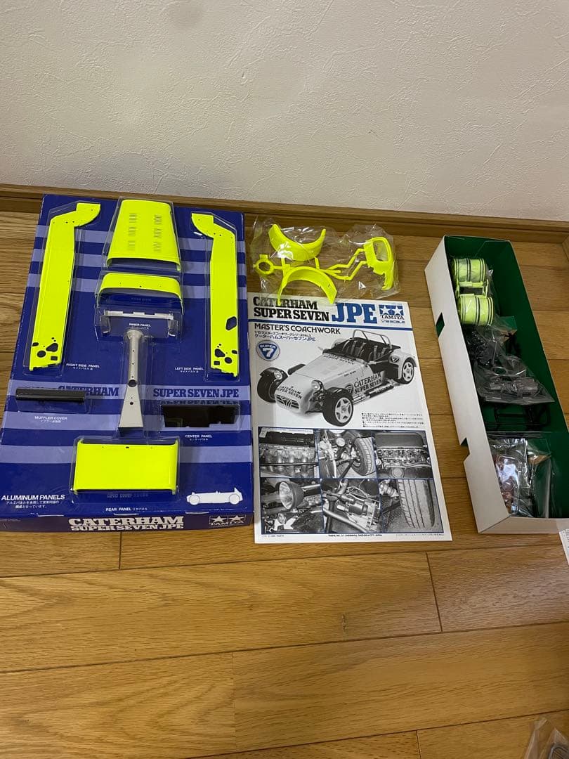 タミヤ 1/12 ケーターハム スーパーセブンJPE プラモデル 10203