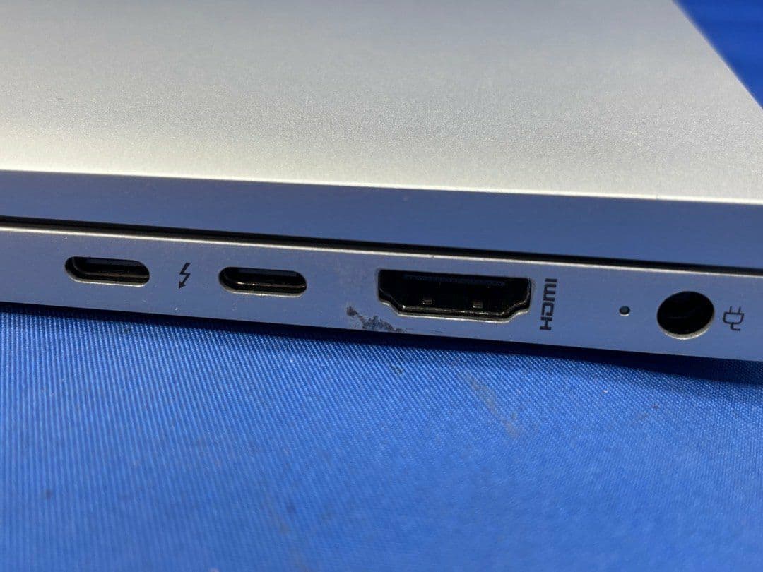 HP EliteBook 830G7 Core i7 第10世代