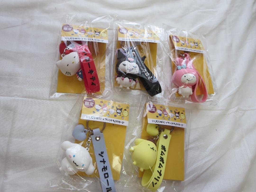 【5種セット】ドンキ限定　サンリオ　にしむらゆうじ　バッグチャーム