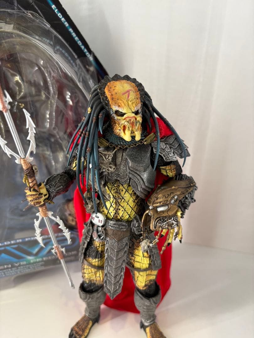 ネカ　avp エルダープレデター　豆魚雷