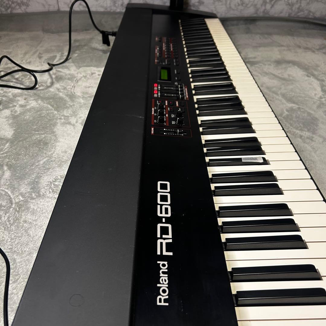 Roland RD-600 ステージピアノ 88鍵盤 【動作確認済】