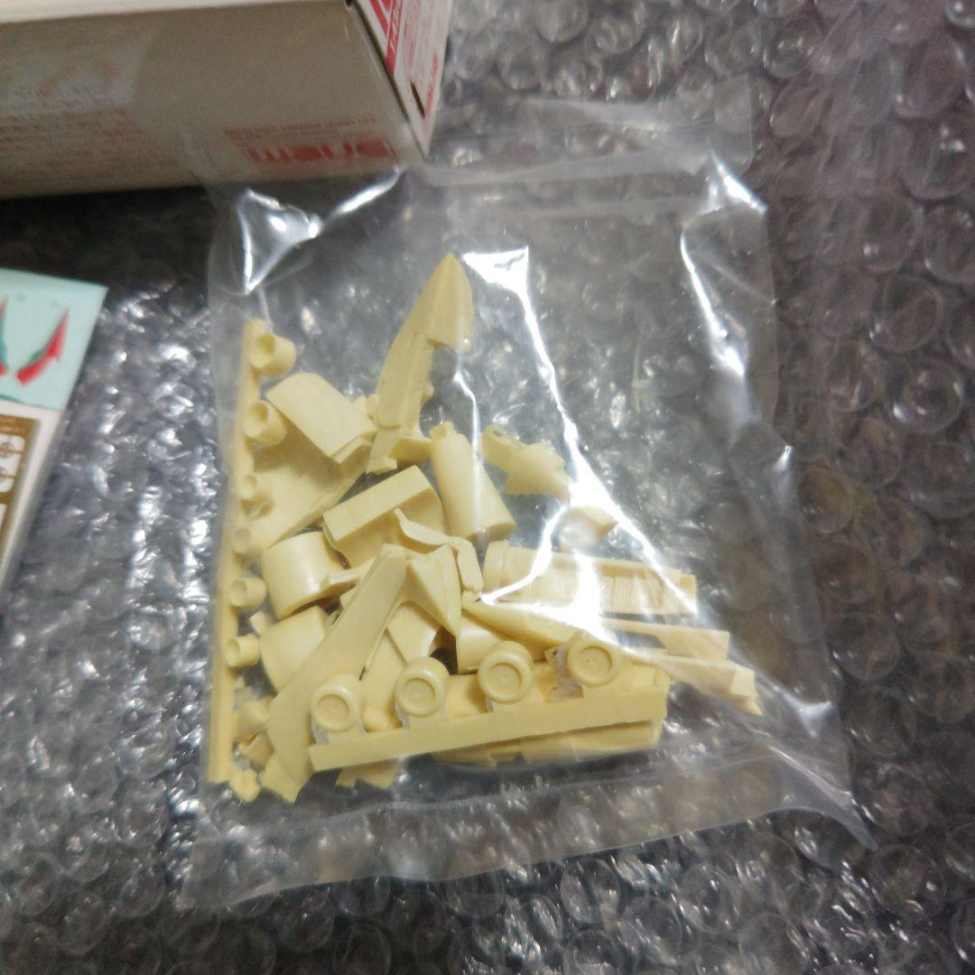 WAVE　サイバーフォーミュラ　イシュザーク　00-X3　ガレージキット　未組立