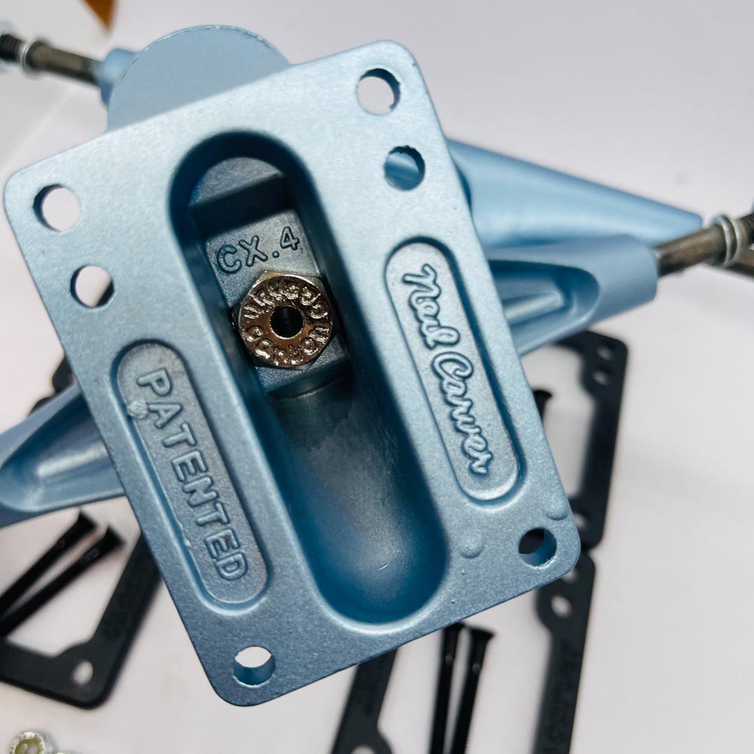 新モデル　CARVER カーバー CX4 トラック サーフスケートボード