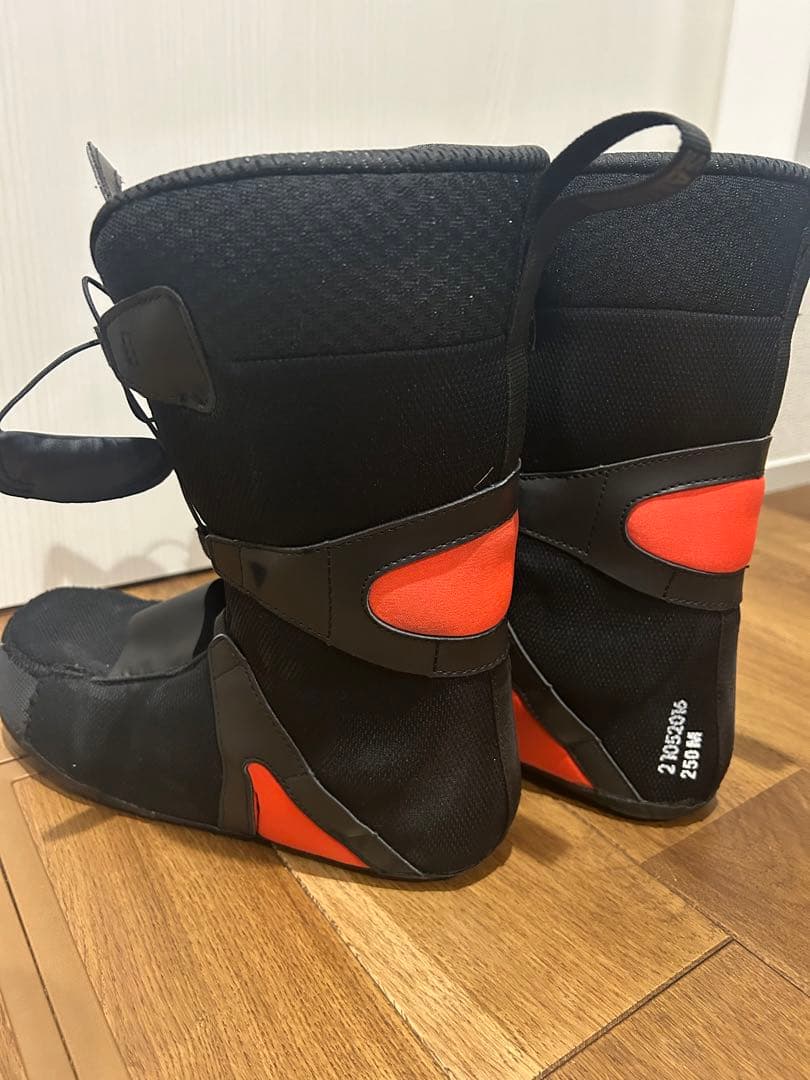 スノーボード　ブーツ　Salomon