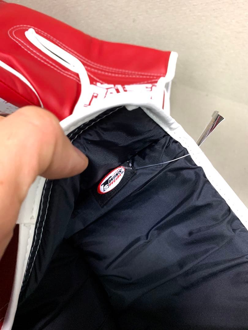 16OZ 未使用 twins スパーリング グローブ キックボクシング ムエタイ